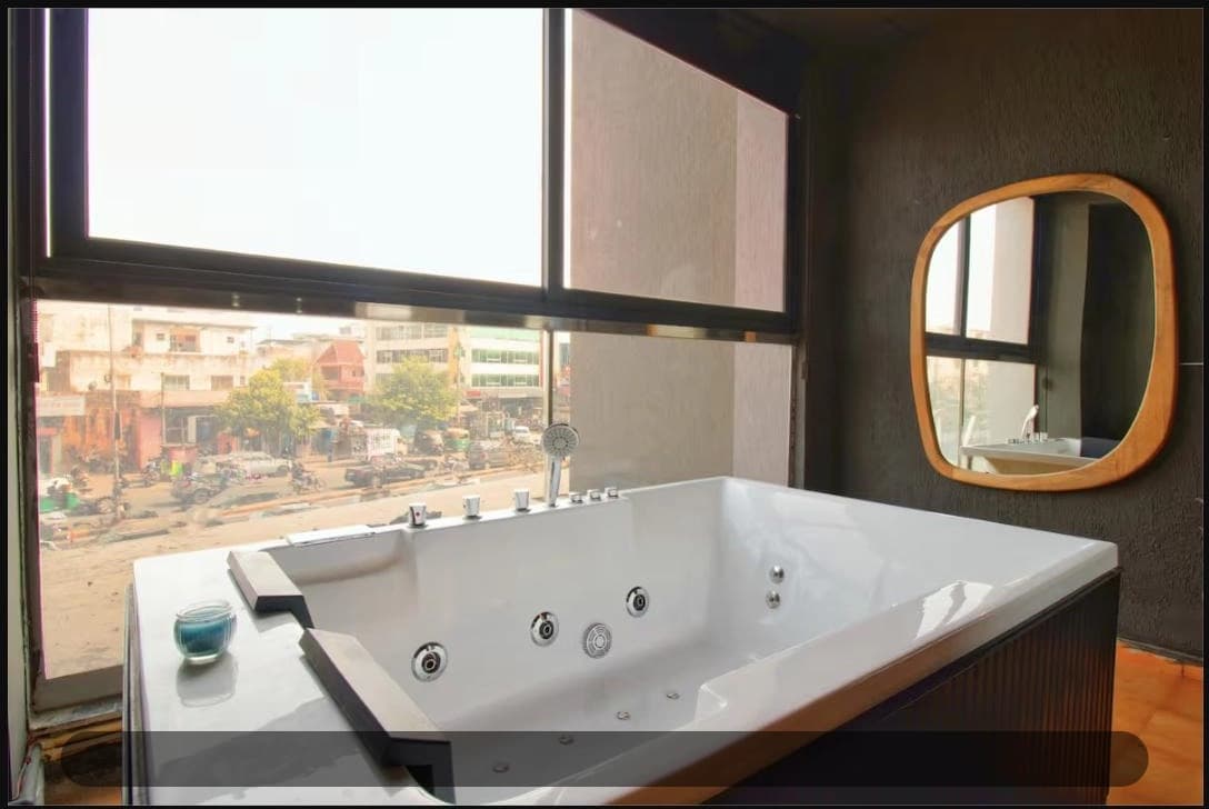 104 - Pink City B&B ~ Crimson Desire Suite view 8
