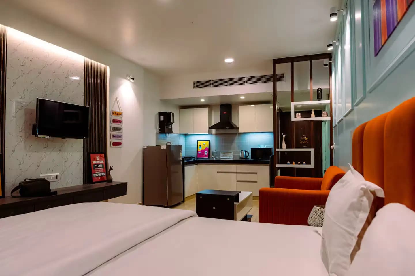 The Orange Oasis - 913 view 6